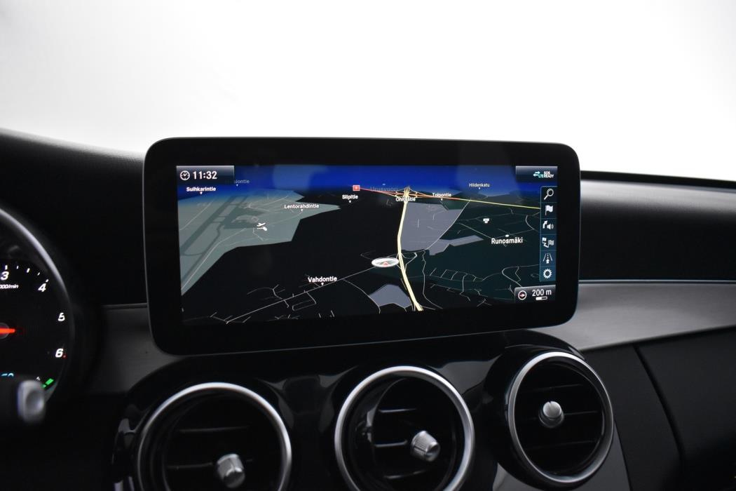 MERCEDES-BENZ C 2020