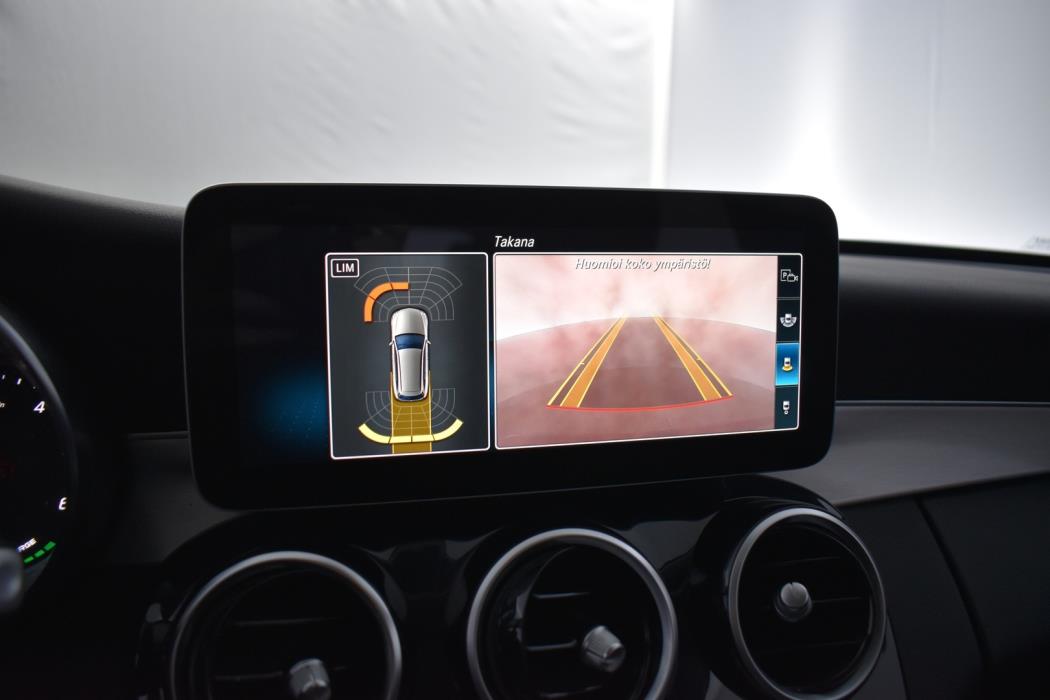 MERCEDES-BENZ C 2020