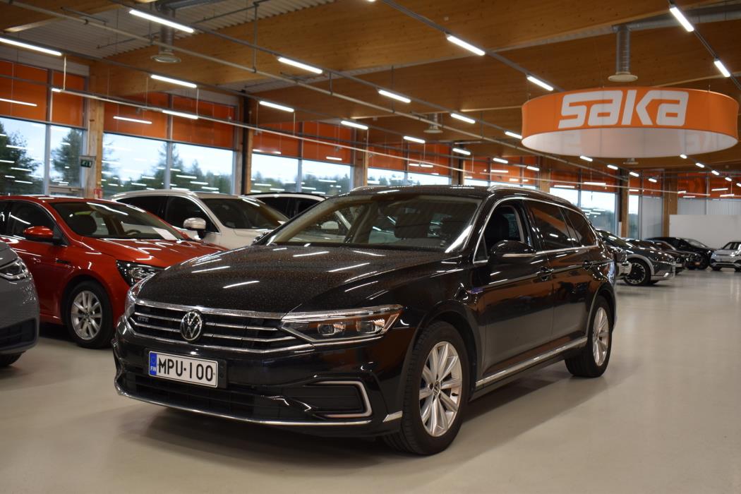 VOLKSWAGEN Passat 2021