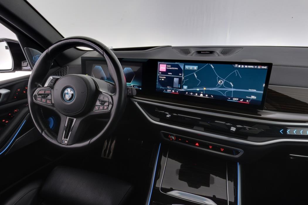 BMW X5 2024