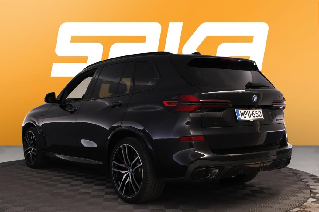 BMW X5 2024