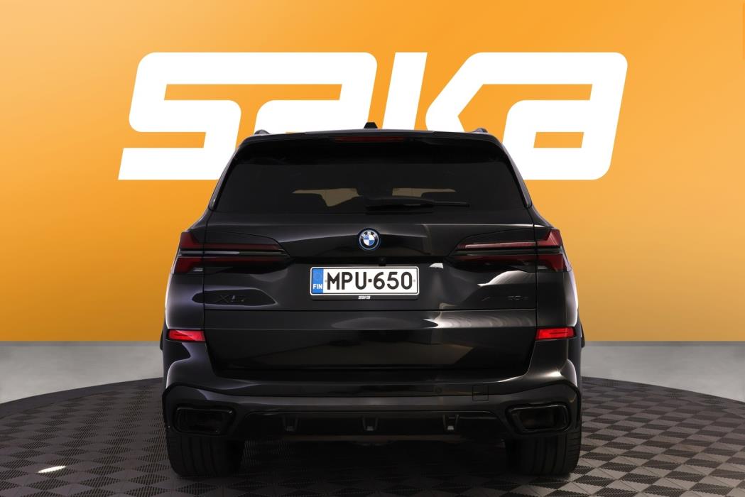 BMW X5 2024