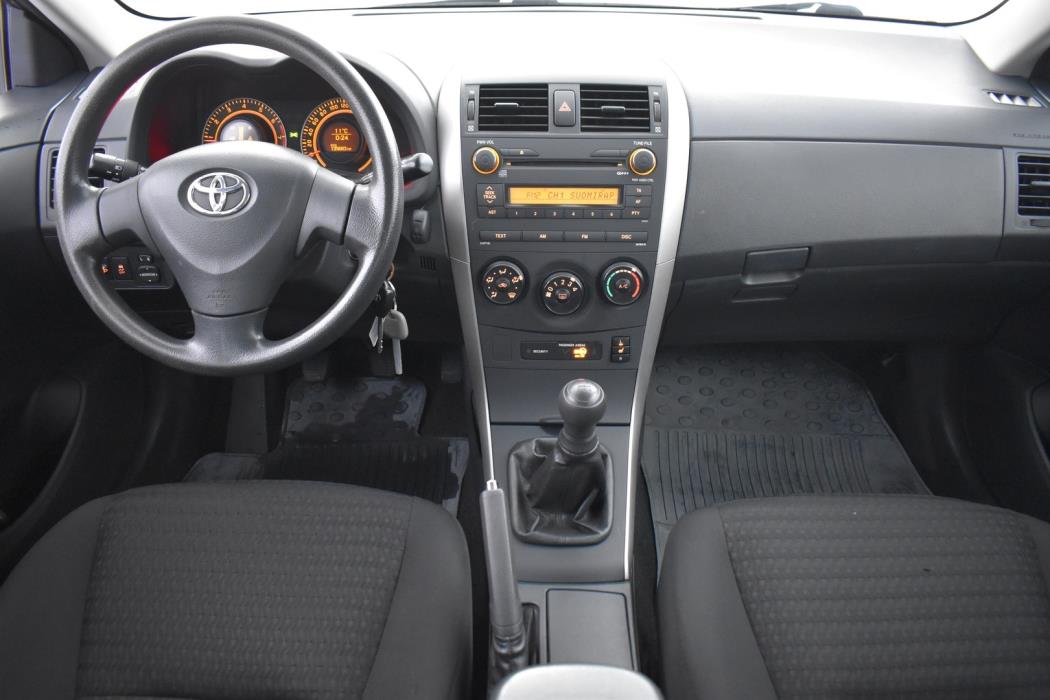 TOYOTA Corolla 2008
