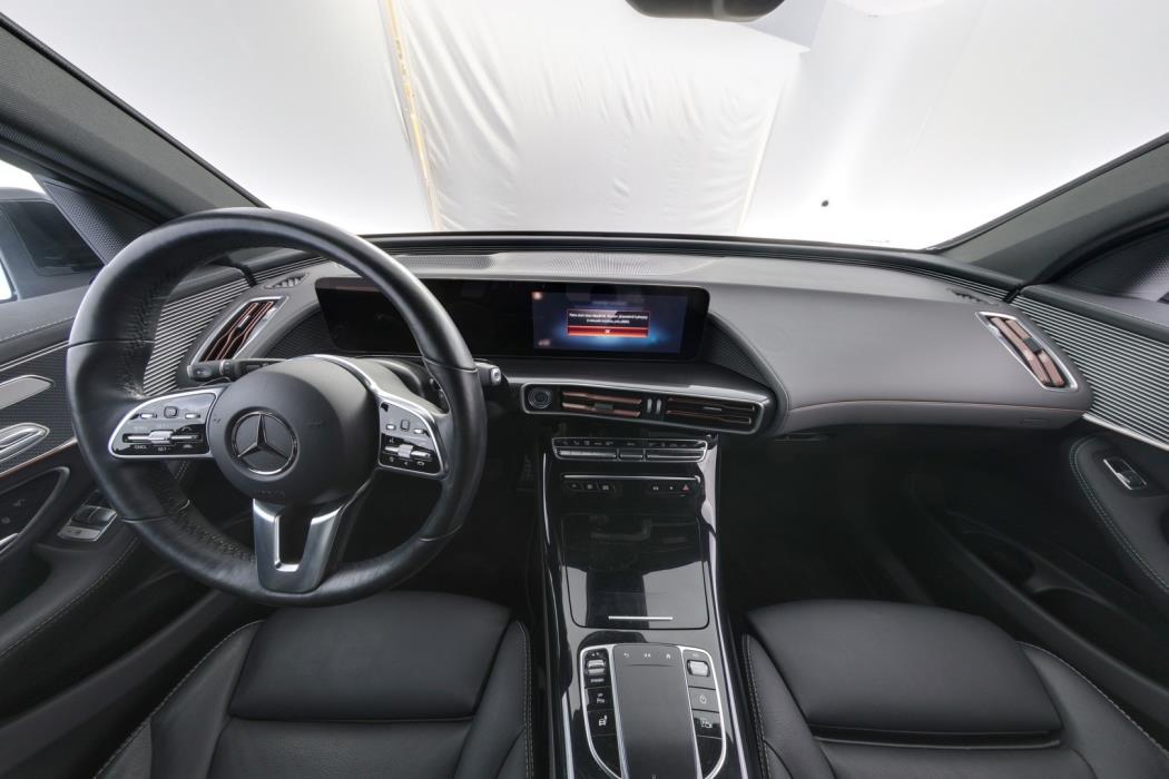 MERCEDES-BENZ EQC 2023