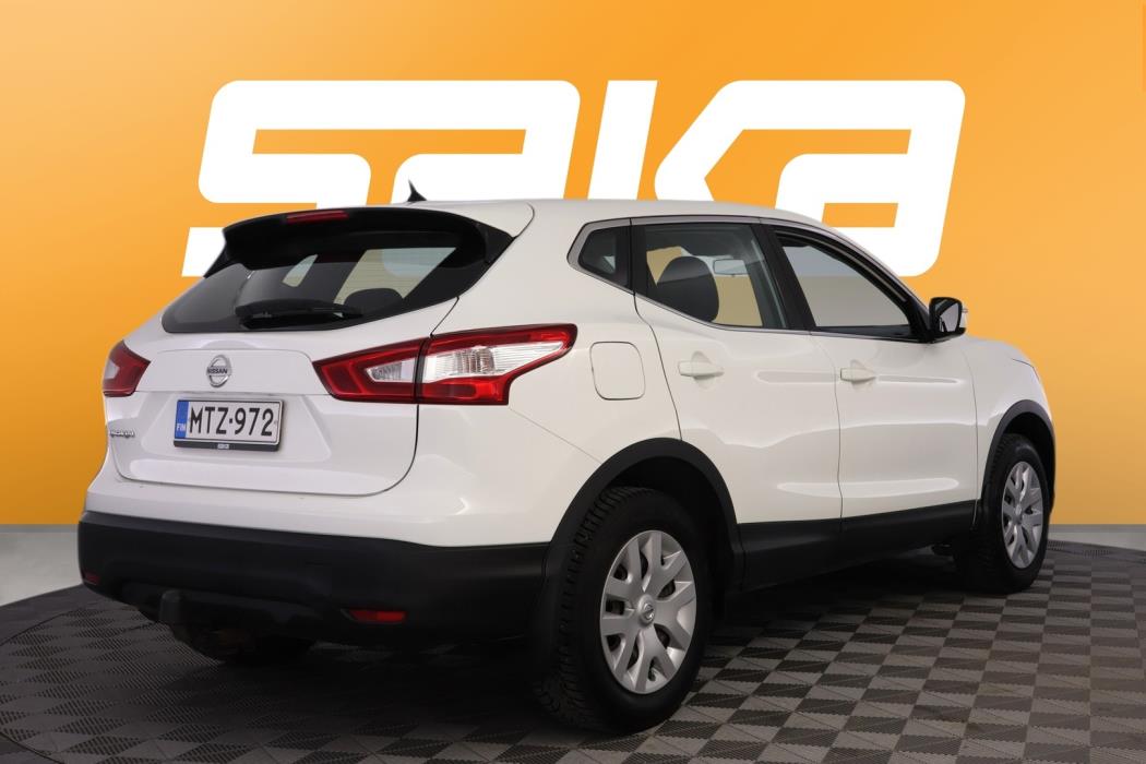 NISSAN Qashqai 2016