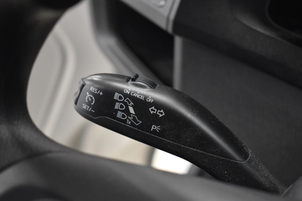 VOLKSWAGEN Transporter 2019