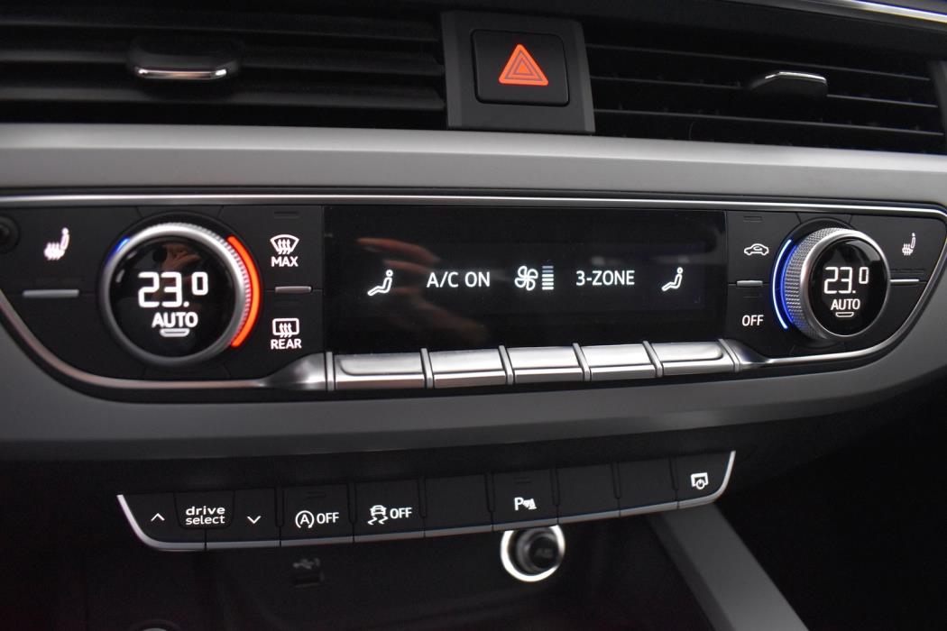 AUDI A4 2020