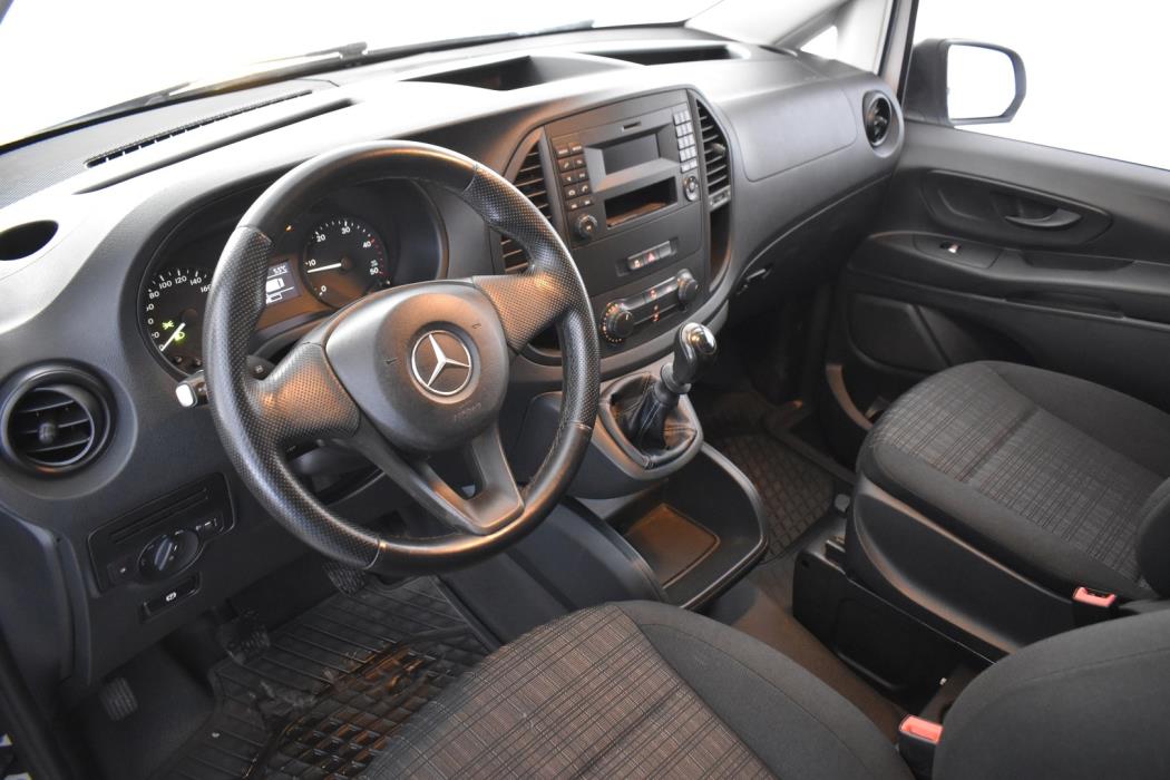 MERCEDES-BENZ Vito 2016