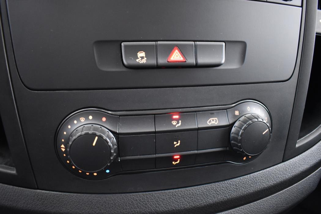 MERCEDES-BENZ Vito 2016