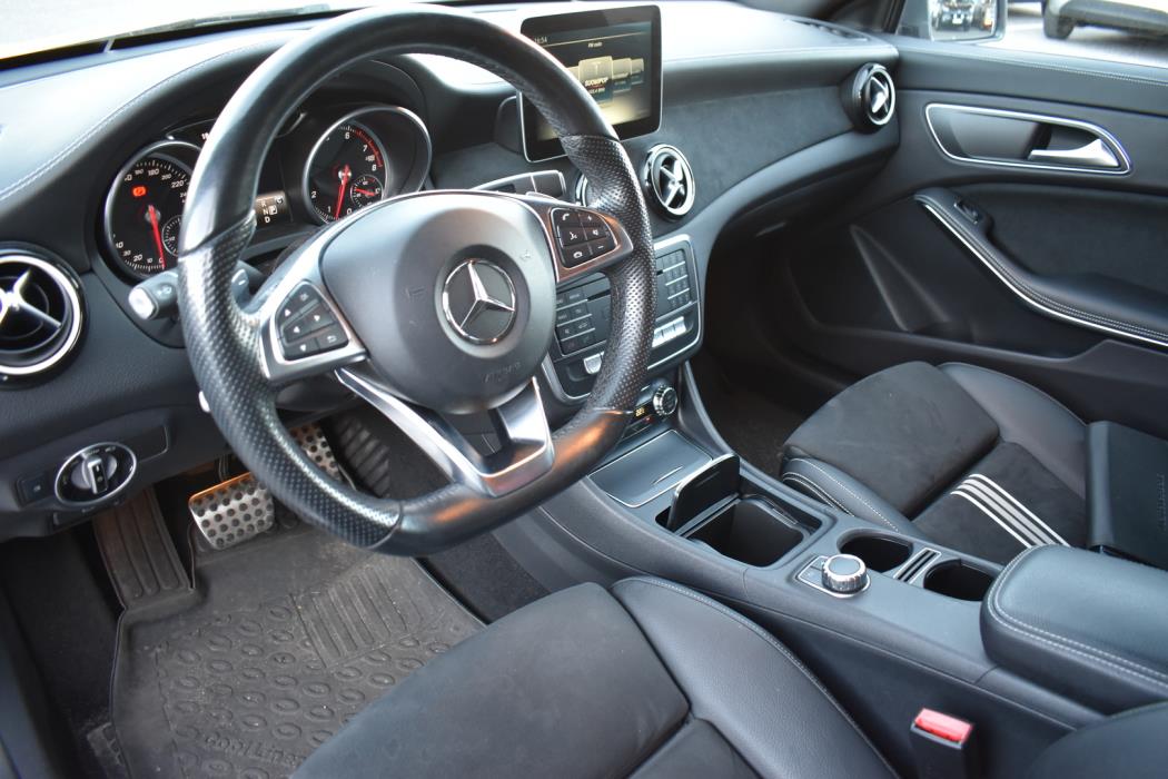 MERCEDES-BENZ CLA 2017