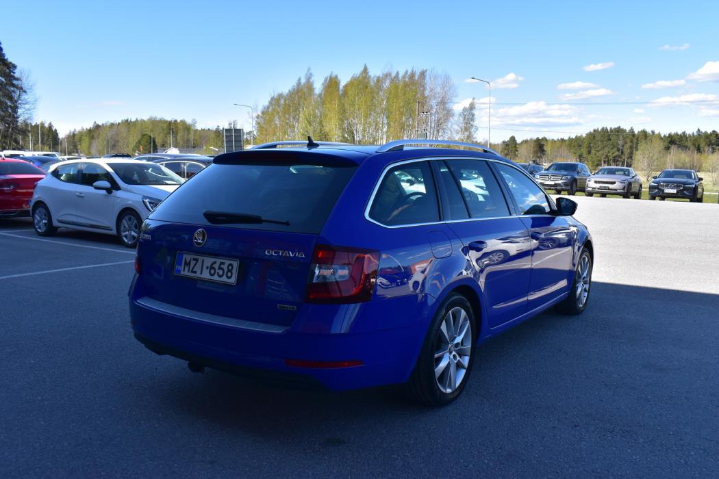 SKODA Octavia 2020