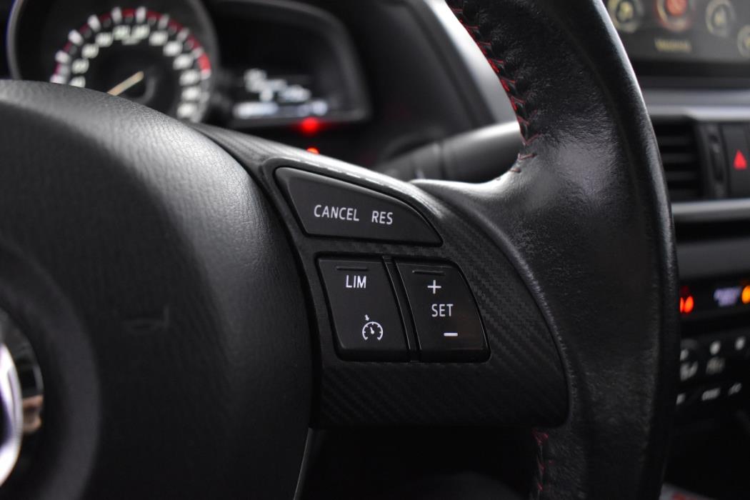 MAZDA 3 2014