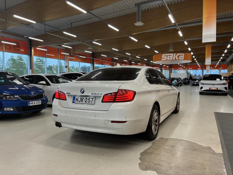 BMW 520 2014