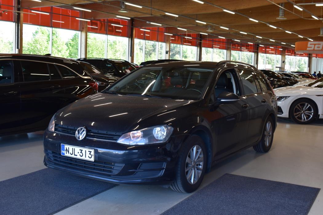VOLKSWAGEN Golf 2014