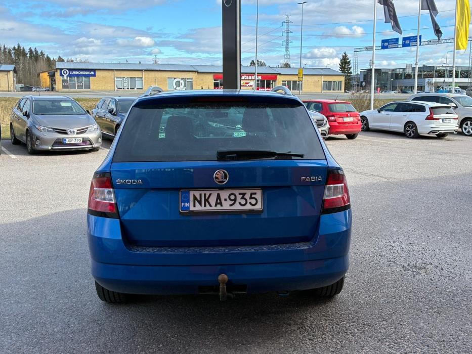 SKODA Fabia 2016