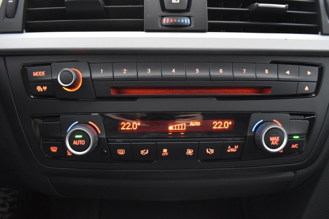 BMW 320 2013