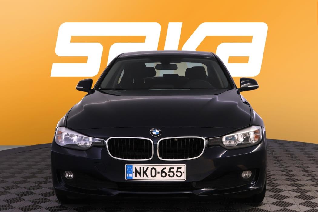 BMW 320 2013