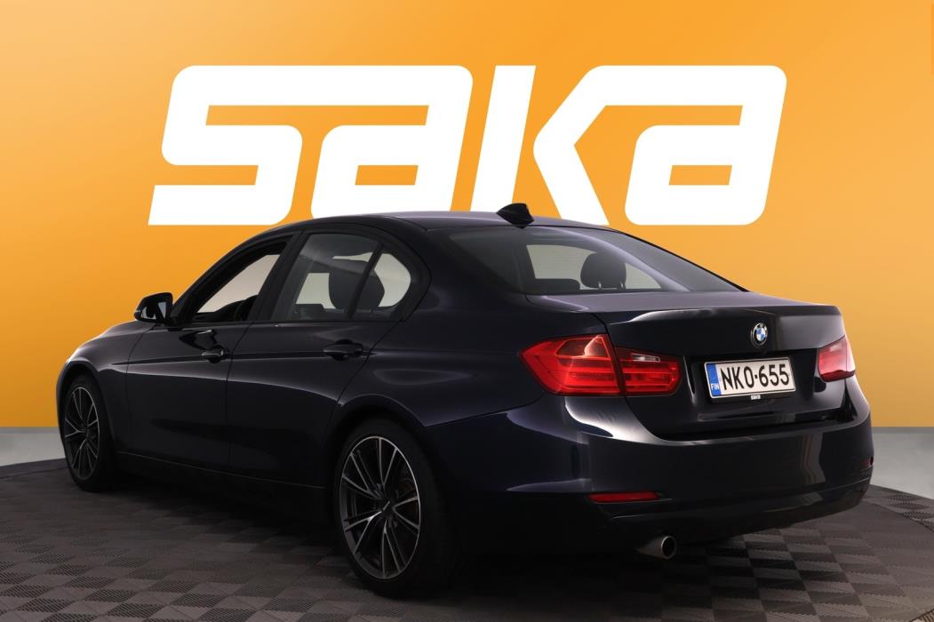 BMW 320 2013