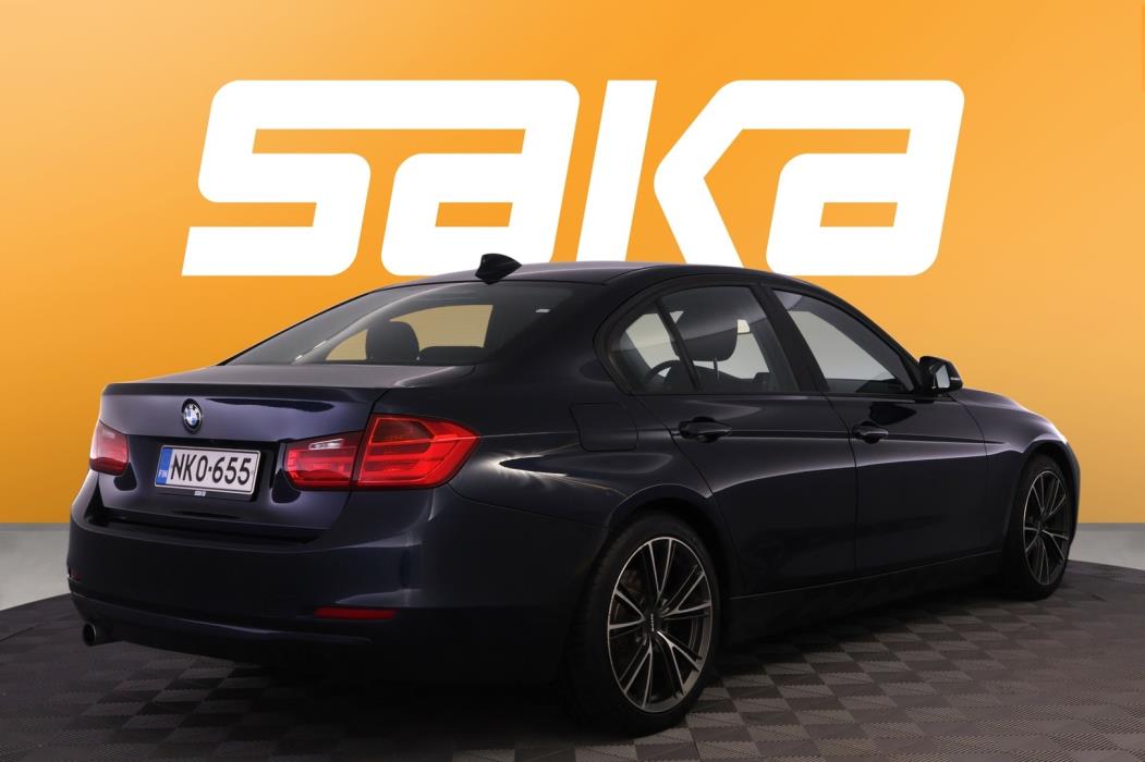 BMW 320 2013
