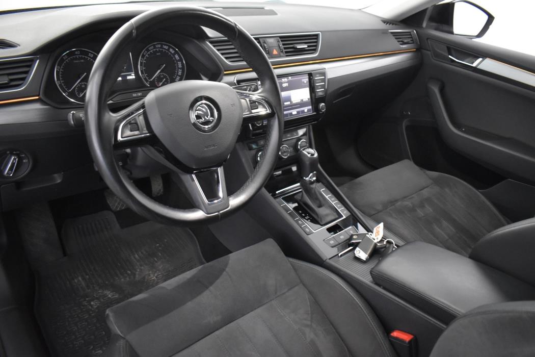 SKODA Superb 2017
