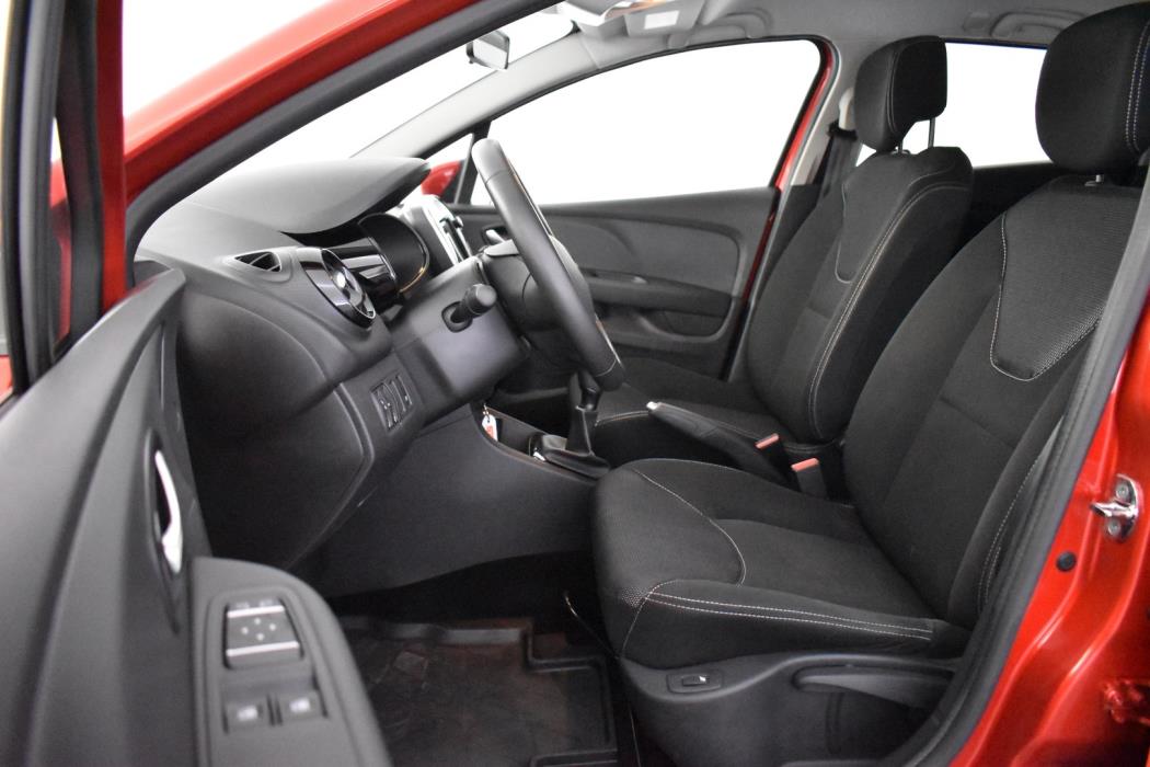 RENAULT Clio 2020