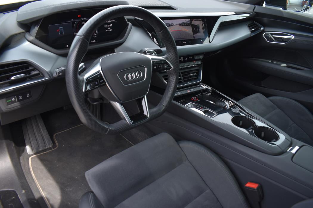 AUDI e-tron GT 2022