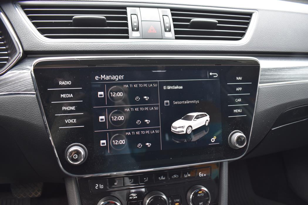 SKODA Superb 2021