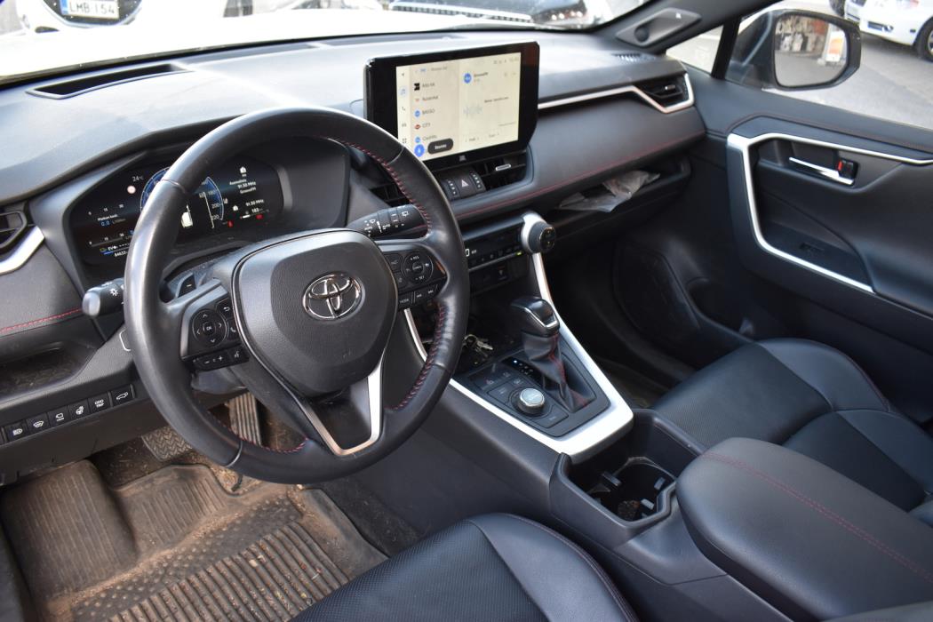 TOYOTA RAV4 Plug-in 2024