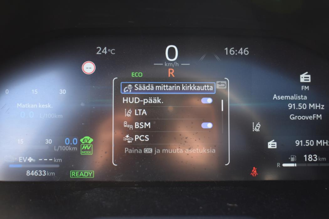TOYOTA RAV4 Plug-in 2024