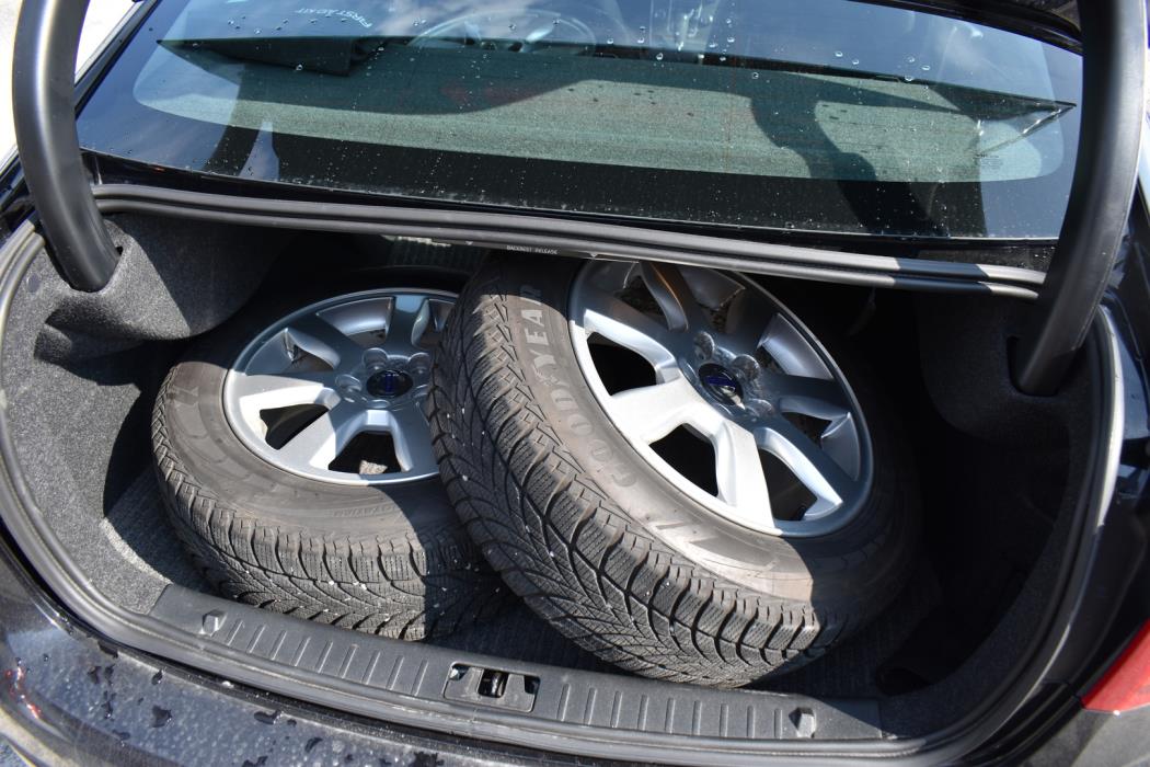 VOLVO S60 2012