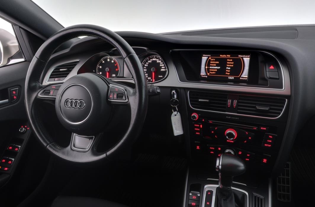 AUDI A4 2013