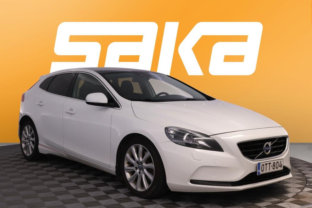 VOLVO V40 2013