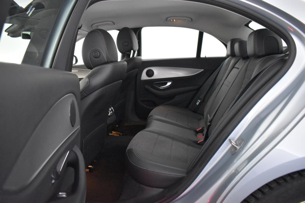 MERCEDES-BENZ E 2018