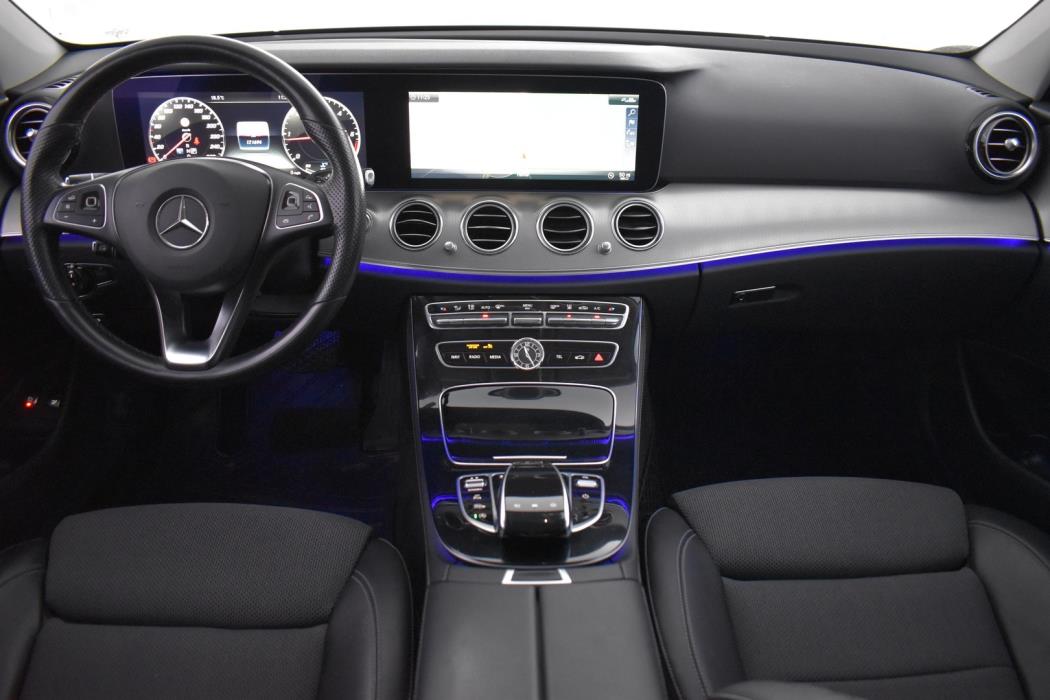 MERCEDES-BENZ E 2018