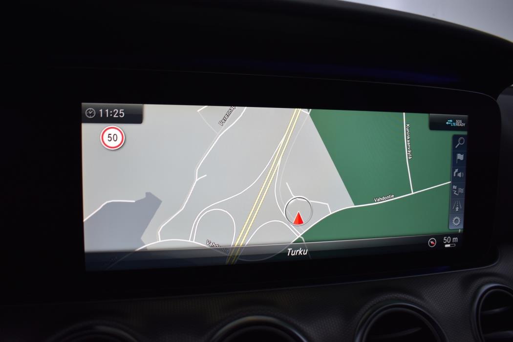 MERCEDES-BENZ E 2018