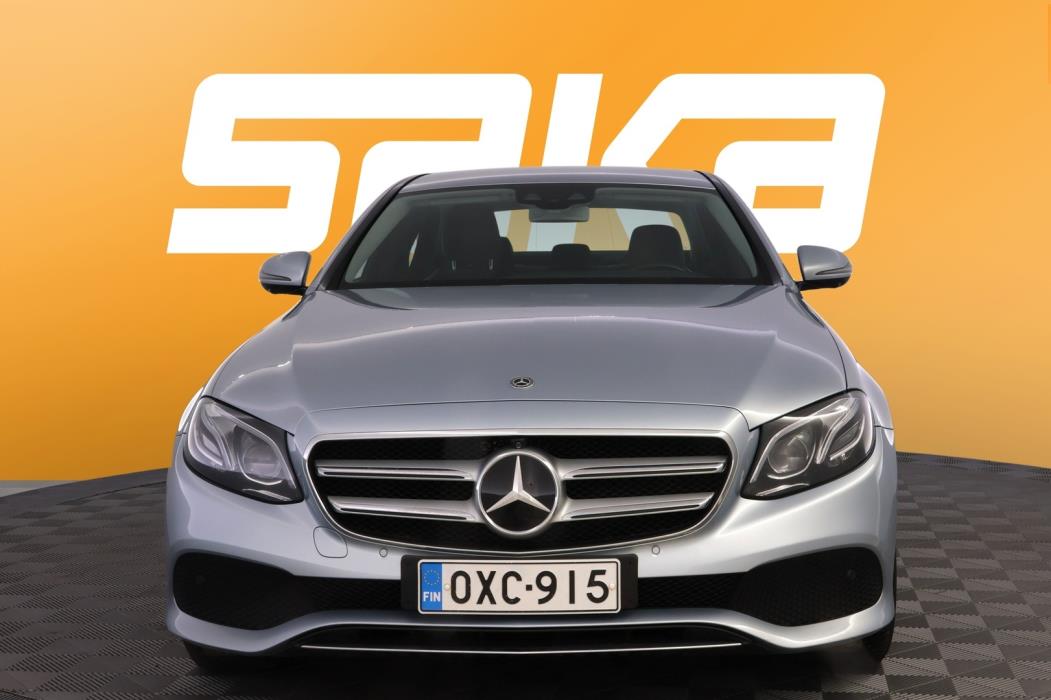 MERCEDES-BENZ E 2018