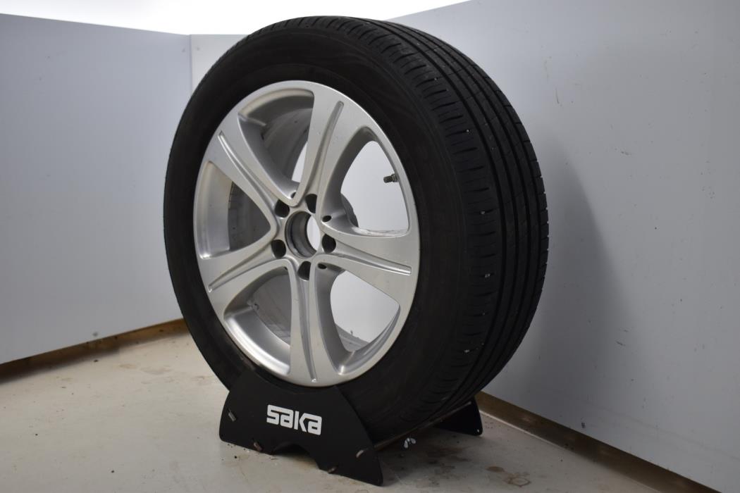 MERCEDES-BENZ E 2018