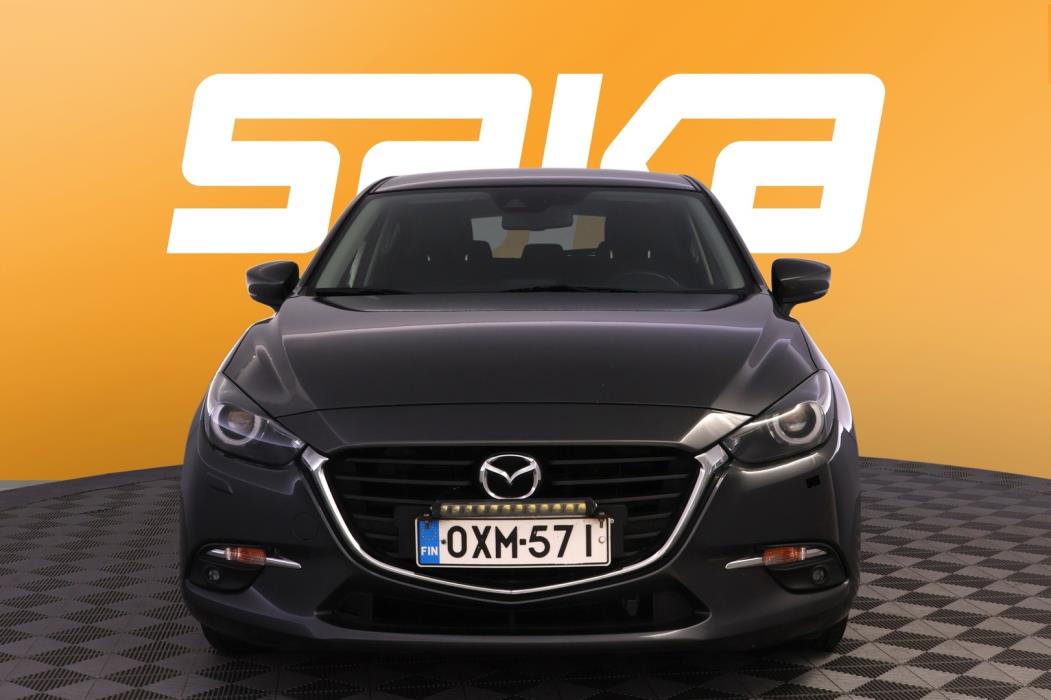 MAZDA 3 2018