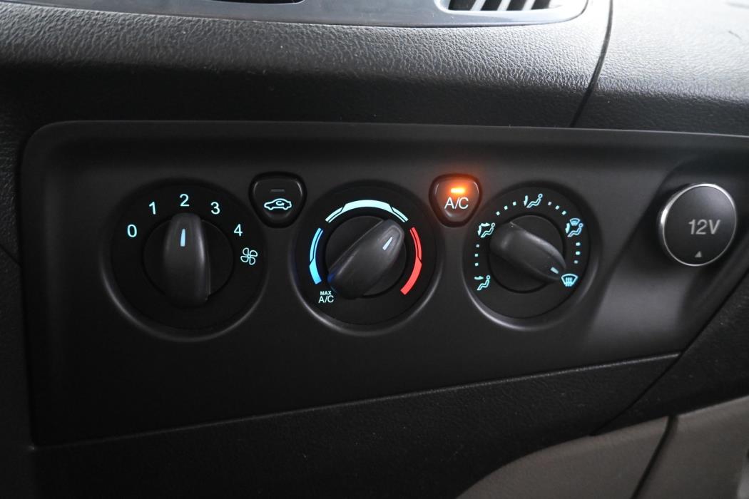 FORD Tourneo Custom 2013