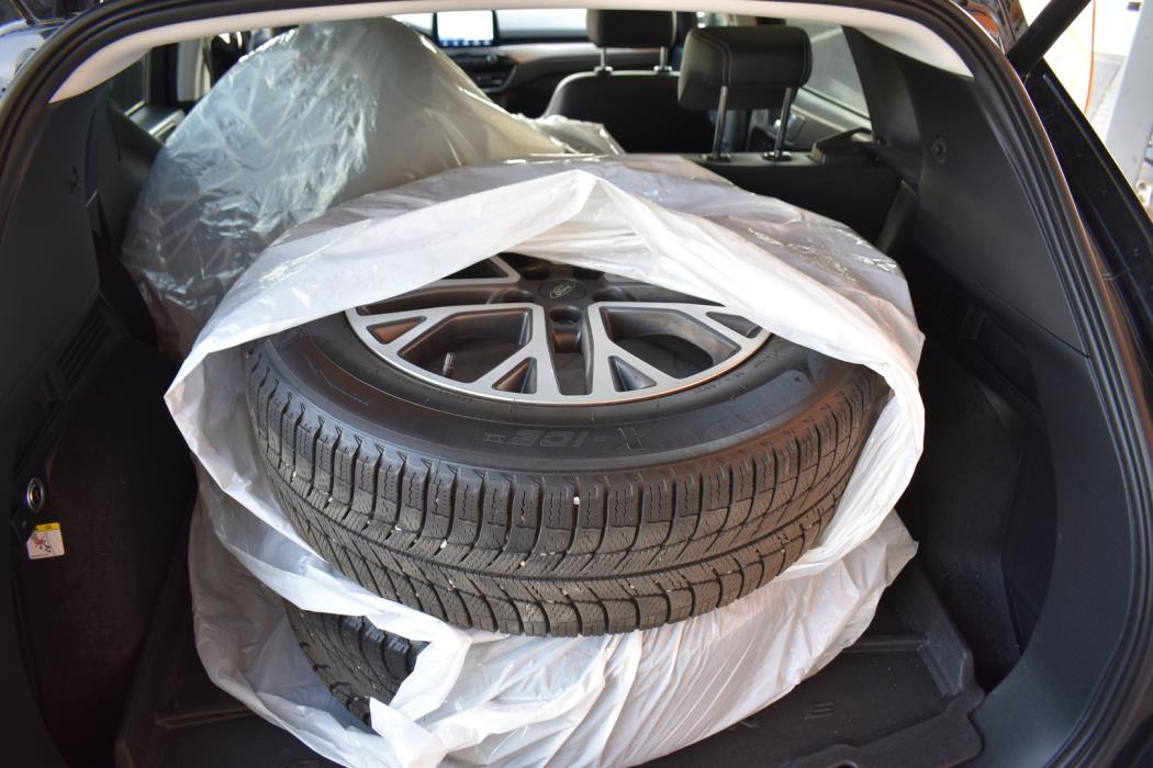 FORD Kuga 2021