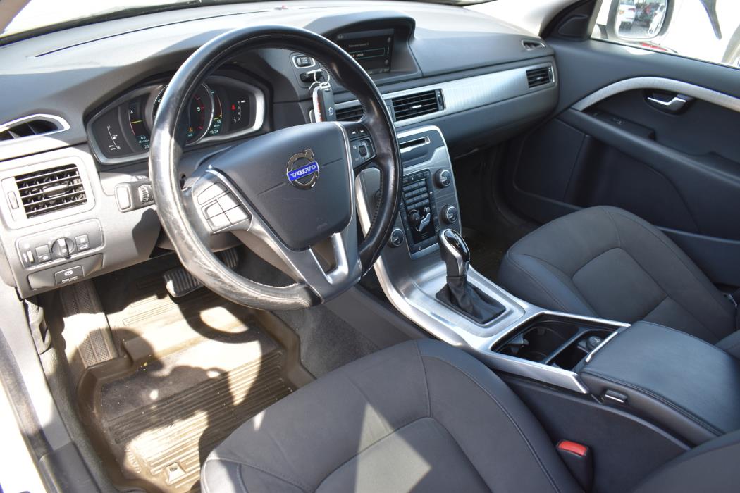 VOLVO XC70 2014