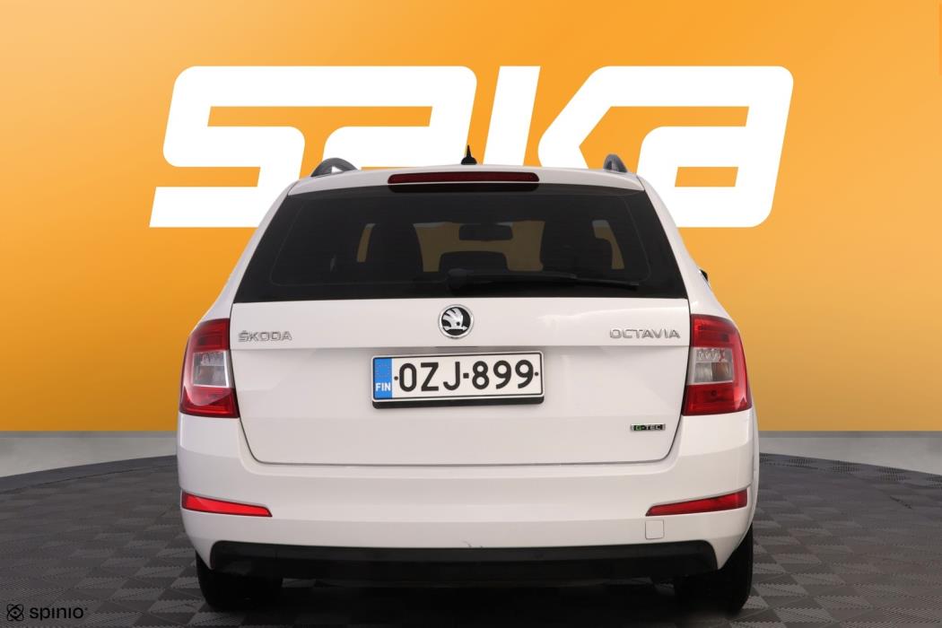 SKODA Octavia 2016
