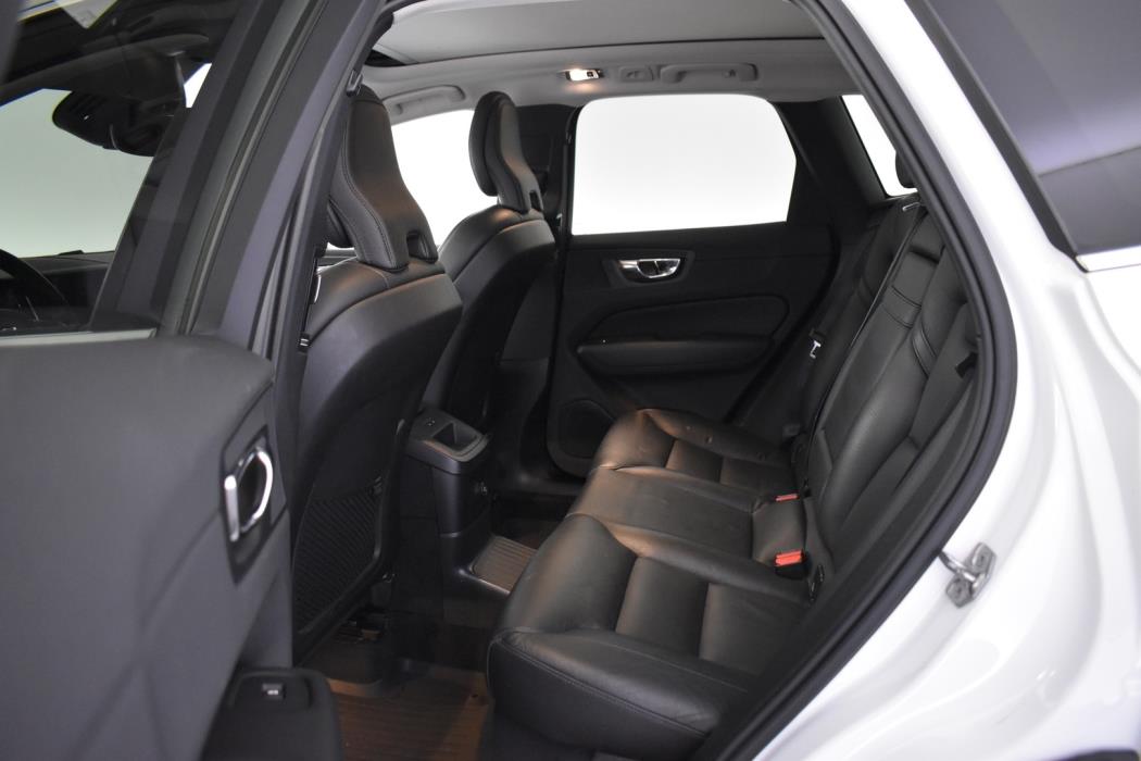 VOLVO XC60 2020