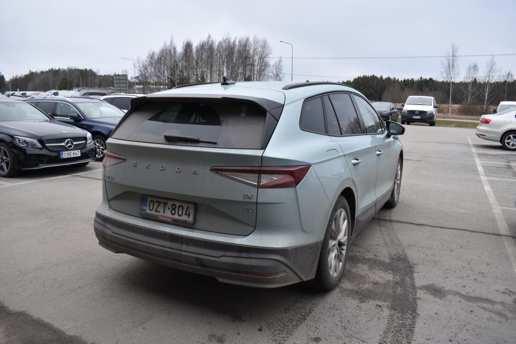 SKODA Enyaq 2023