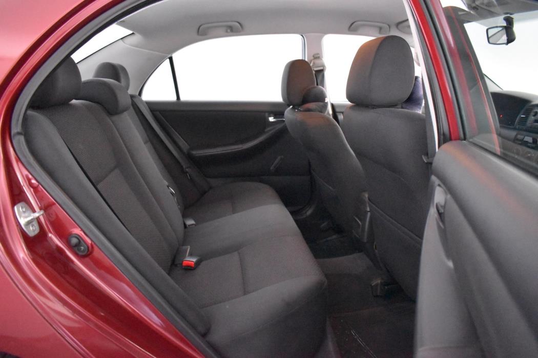 TOYOTA Corolla 2005