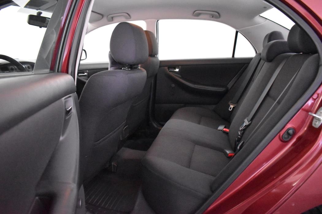 TOYOTA Corolla 2005