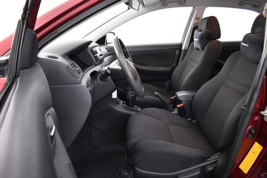 TOYOTA Corolla 2005