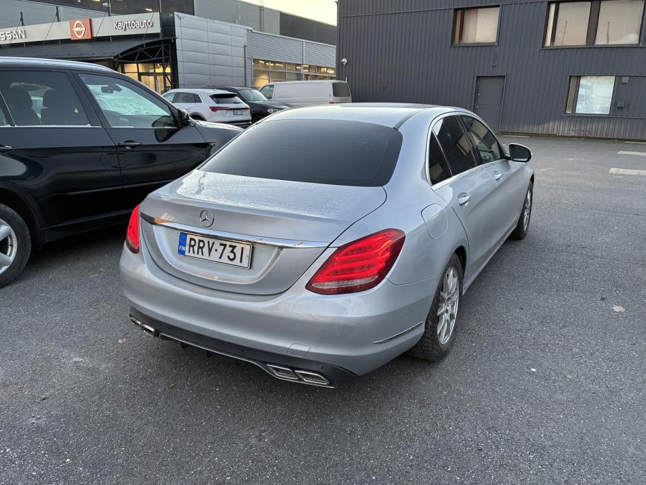 MERCEDES-BENZ C 2015