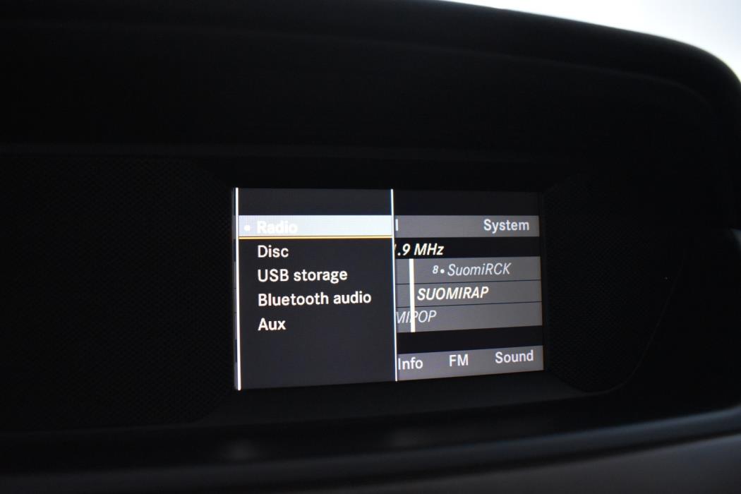 MERCEDES-BENZ C 2011