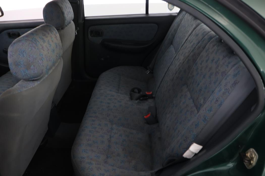 NISSAN Almera 1998